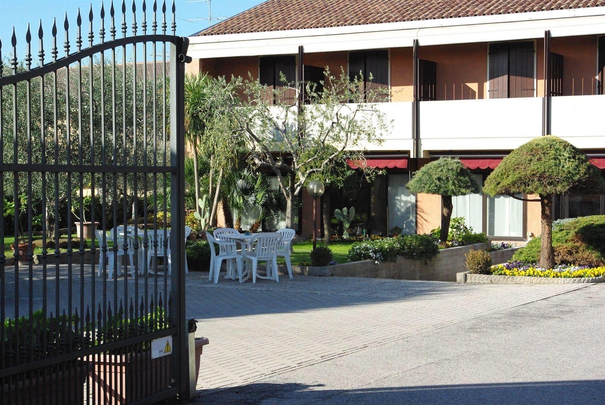 Hotel Andreis Cavaion Veronese Eksteriør bilde